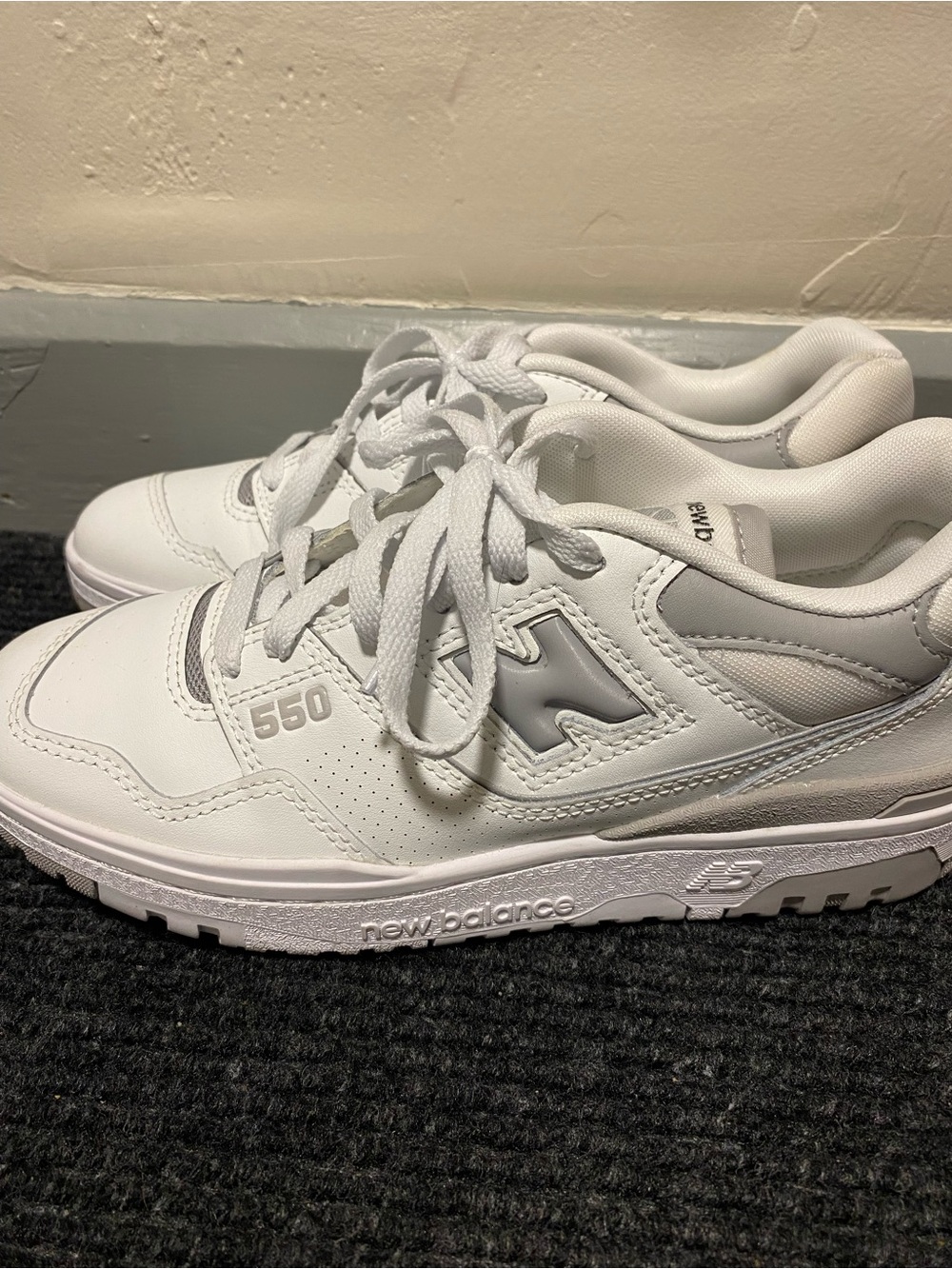 New Balance 550 Women's Sneakers in White